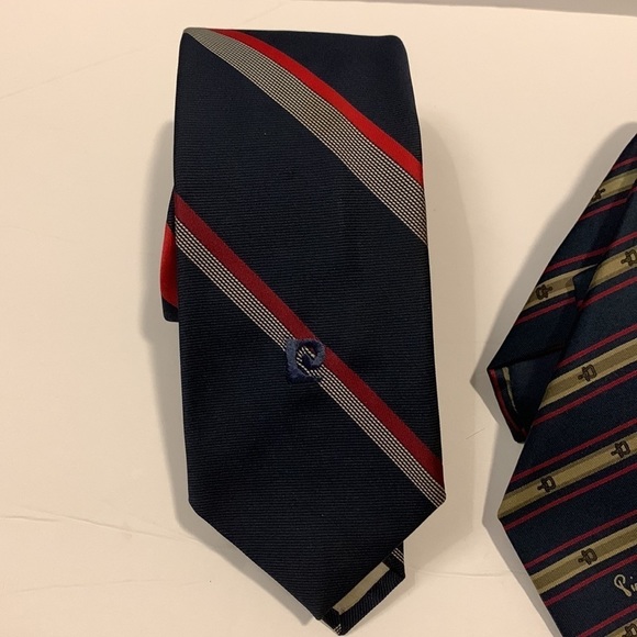 𝅺PIERRE Cardin Vintage Silk Ties- 2 for sale - Picture 2 of 10